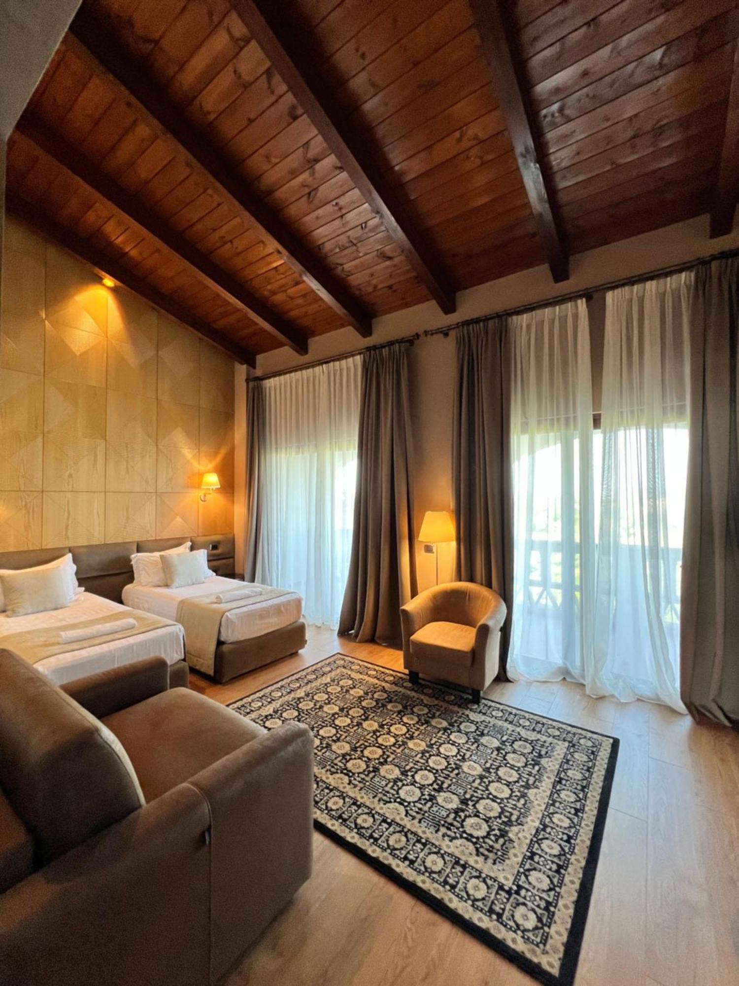 Hotel Agroturizem Kodra E Kuajve Škalngur Exterior foto